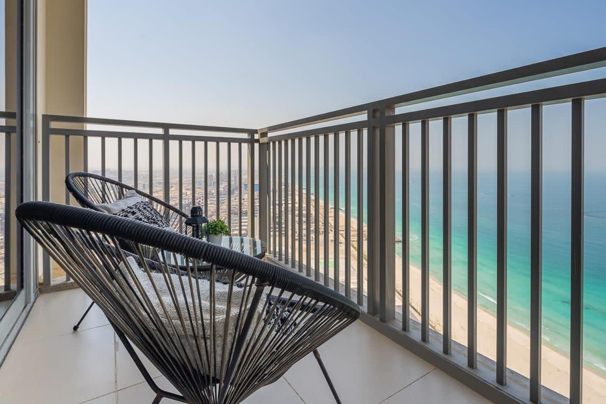 Frank Porter - 5242 Emaar Tower Dubai Luaran gambar